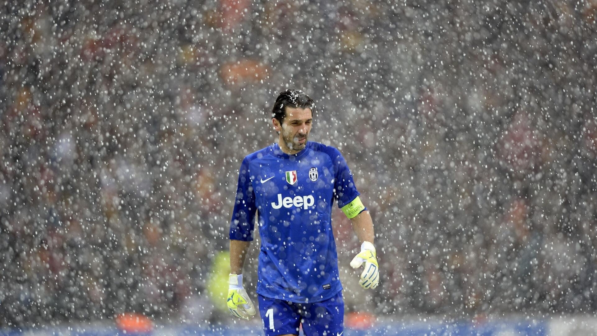 英超青训营虚拟现实技术强化战术认知训练,英超试训