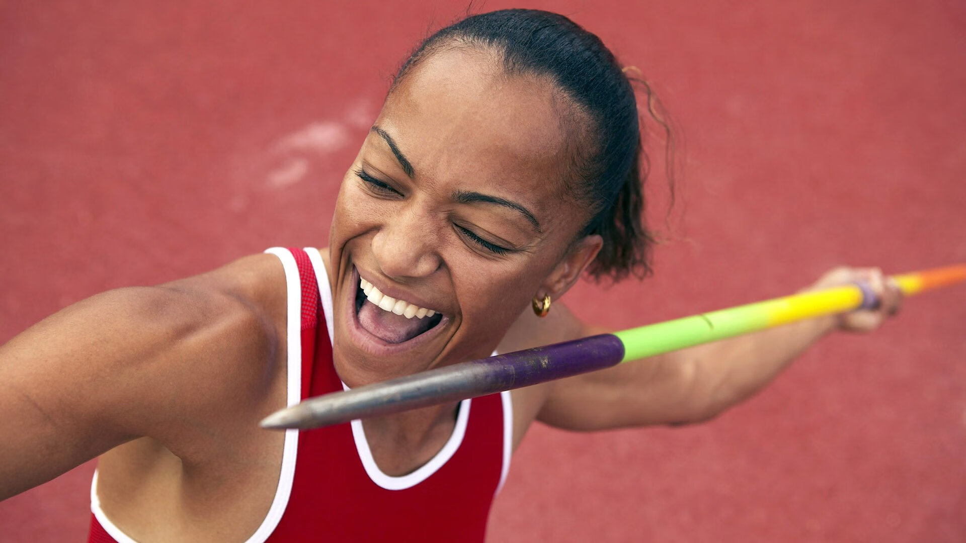 球员在不同比赛节奏下的表现差异分析,如何管理球员在比赛中的情绪